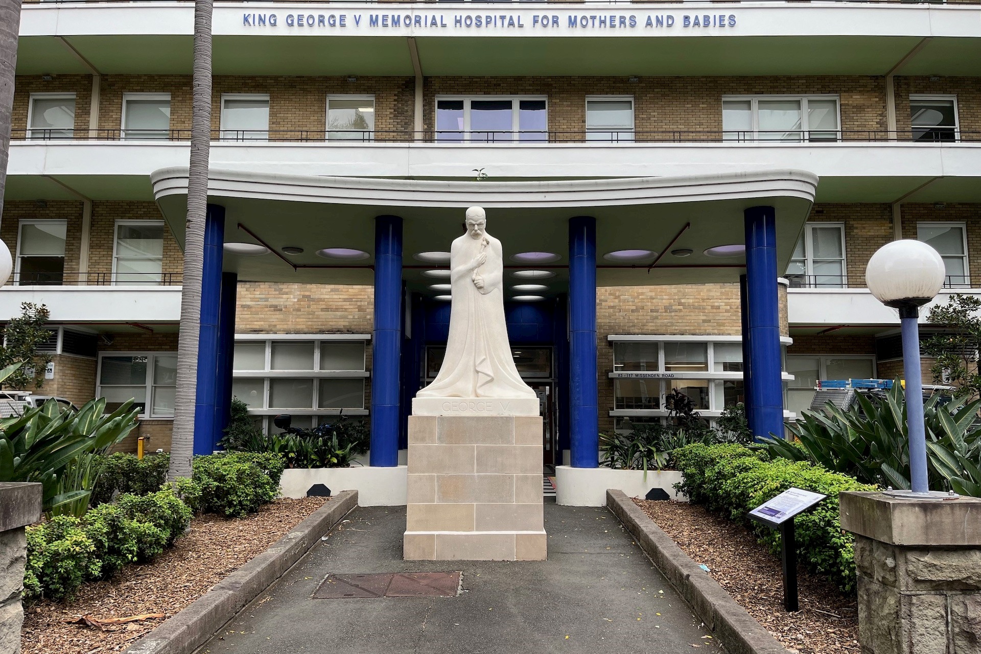 KGV Statues and Bass Reliefs of KGV