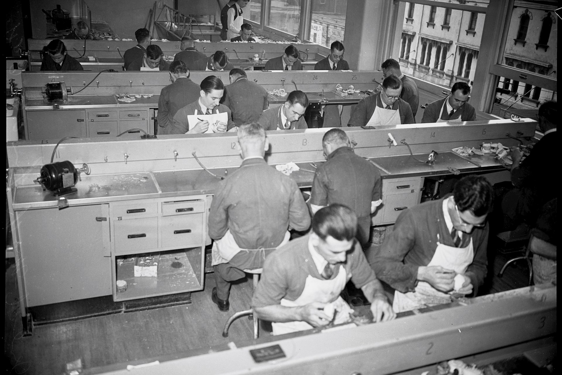 Denture making in 1941