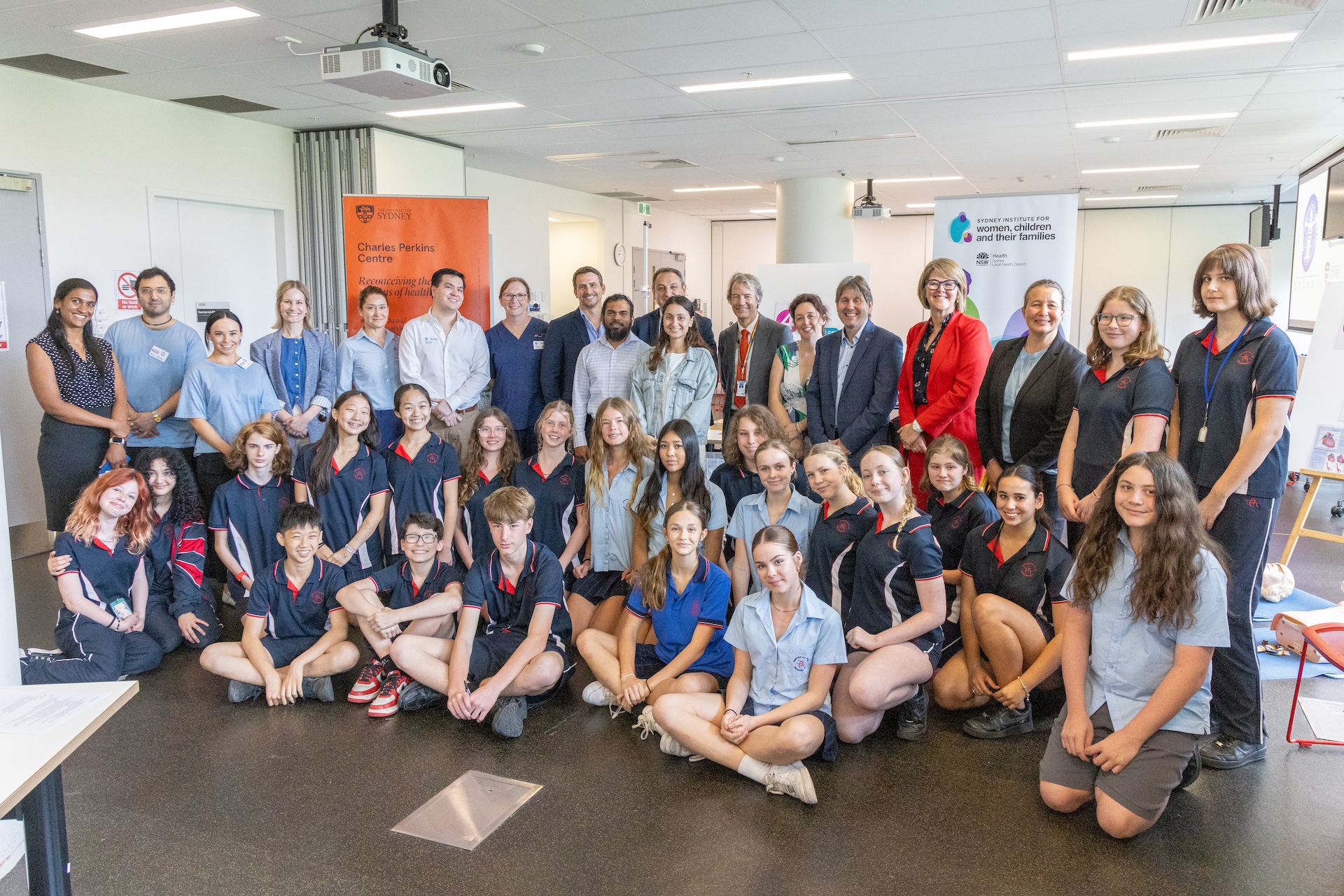 Group photo of students, SLHD staff and NSW Secretaries