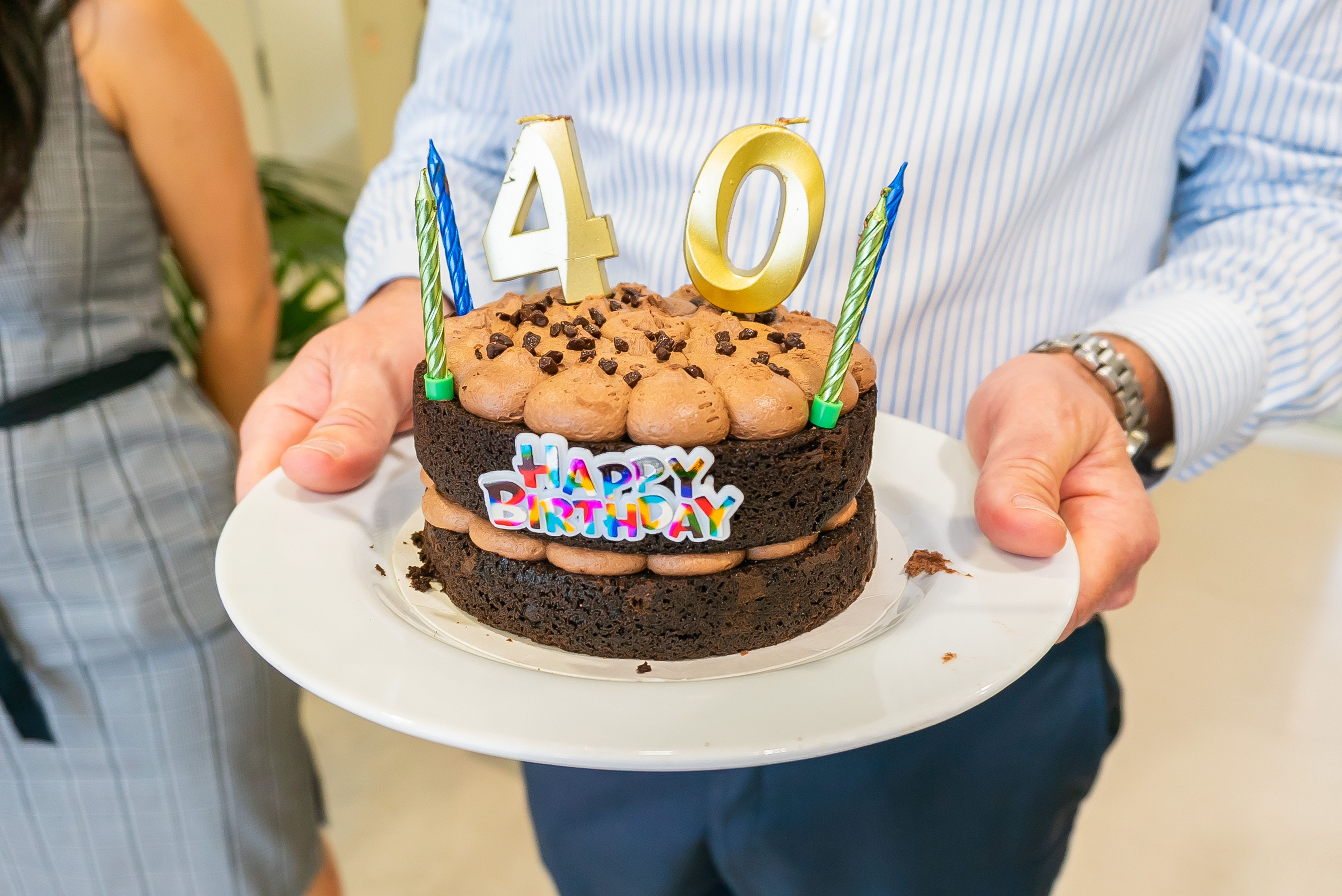 Birthday cake with 4 and 0 candles